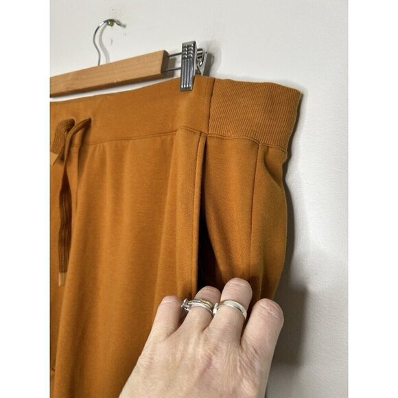 Athleta Triumph Joggers Sweat Pants Orange Zippers Pockets Size 2X - Picture 4 of 12